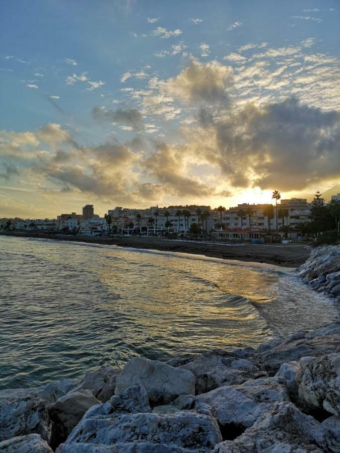 Torre De La Roca Industrial69 Daire Torremolinos Dış mekan fotoğraf